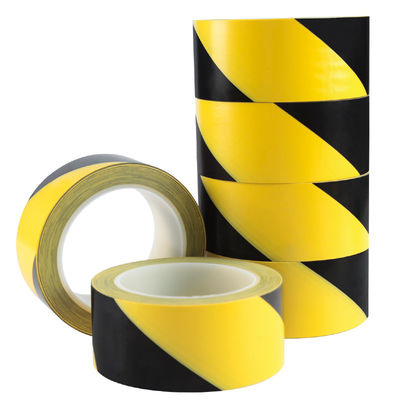 Vải cảnh báo PVC màu trắng hỗn hợp nhiều màu để đánh dấu mặt đất rõ ràng